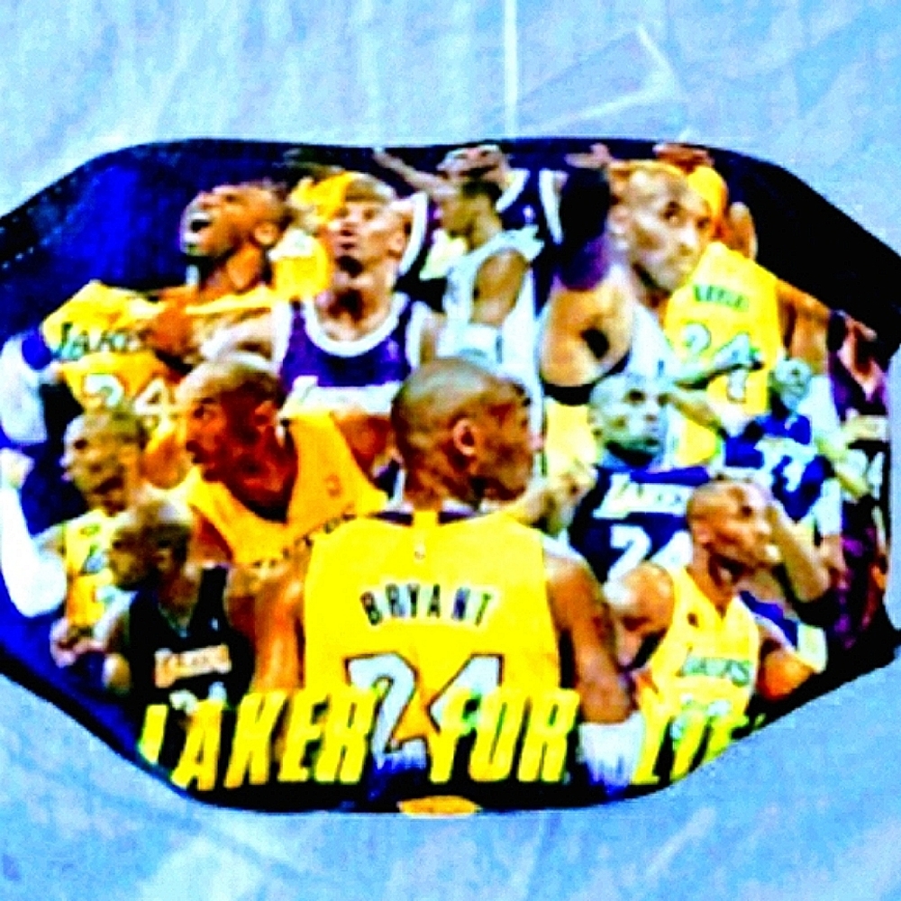 2020 Hall of Fame Inductee Kobe Bryant Mask - Picture 4 of 6
